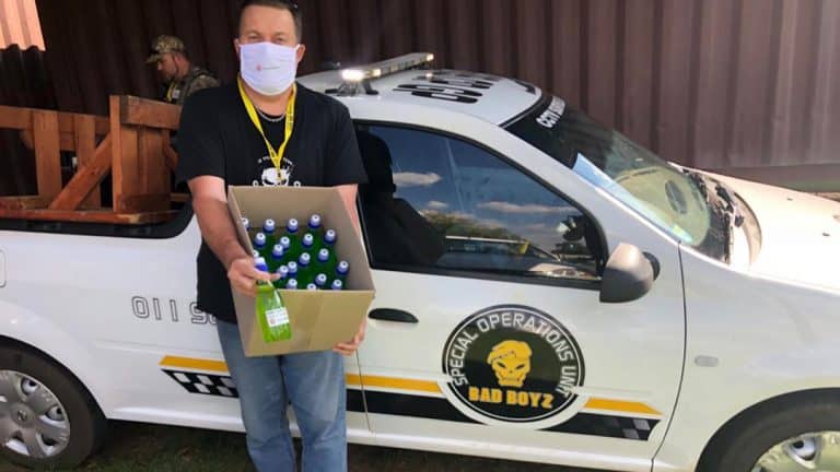 AfriForum’s Benoni branch donates hand sanitiser and face masks