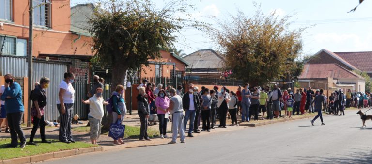 COVID-19 task team and Cradle of Hope work together to distribute food