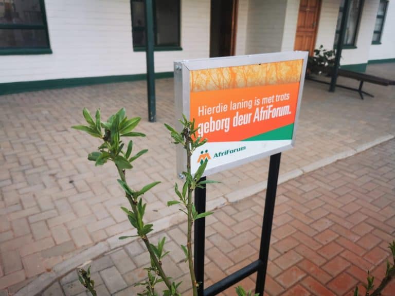 AfriForum skep hoop in Orania tydens boomplantmaand