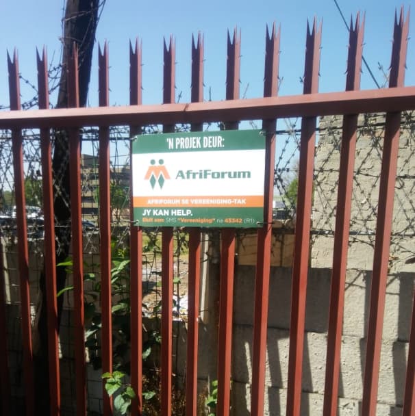 AfriForum se Vereeniging-tak verskerp veiligheid by Mimi Fourie Hof