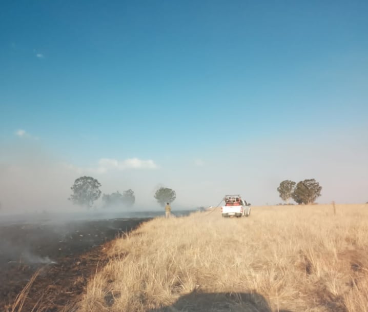 AfriForum se Standerton-buurtwag help om veldbrande te blus