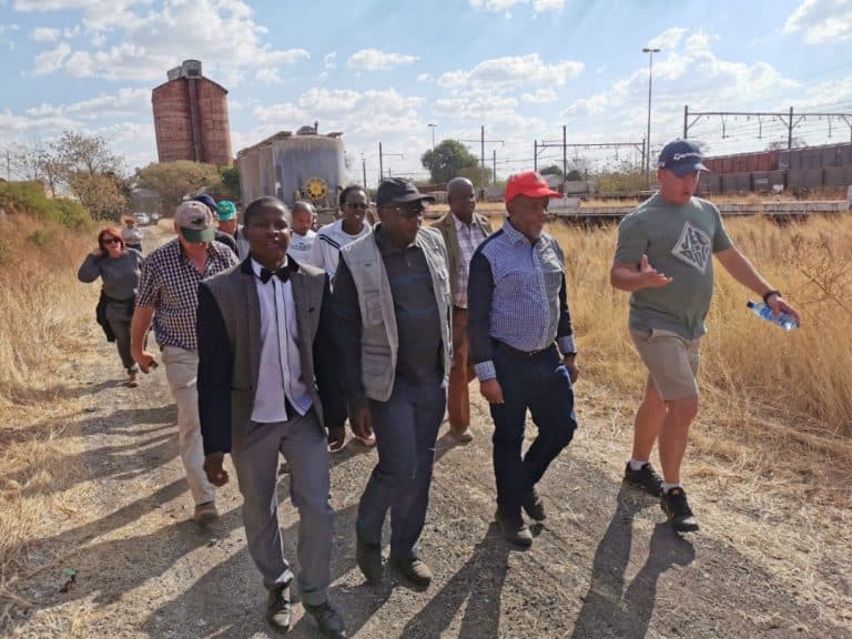 AfriForum se Lichtenburg-tak bou bande met Noordwes-premier