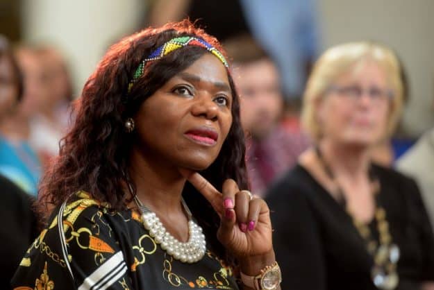 Madonsela & kie se matriekuitslae-reaksie bevlek land se geestesgesondheidkwessie