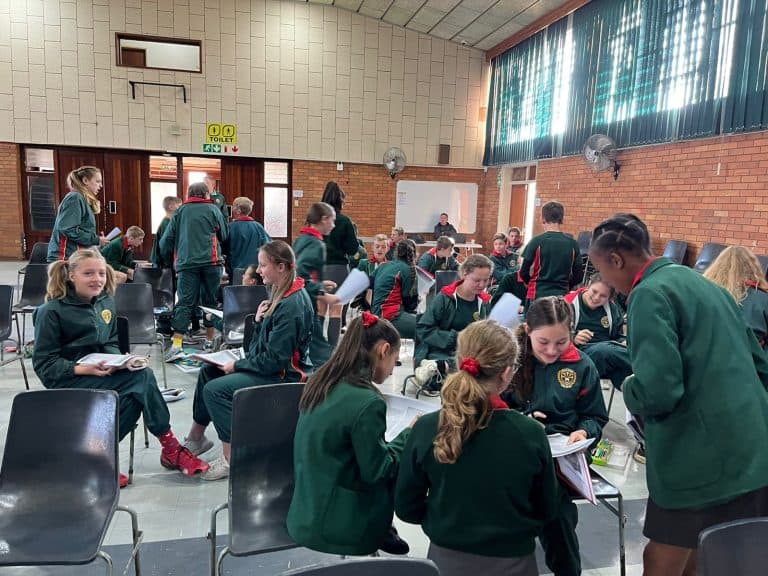 AfriForum en BrainTribe besoek Laerskool Muldersdrif vir leierskapsonwikkeling