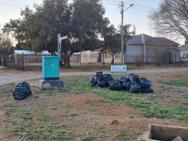 AfriForum se Ventersdorp-tak sit stryd teen rommel voort vir #OnsDorp-projek