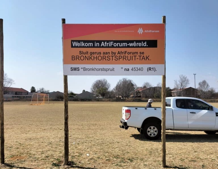 AfriForum se Bronkhorstspruit-tak rig Welkom in AfriForum-wêreld-borde op