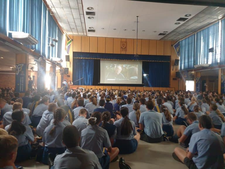 AfriForum se teenboelieveldtogspan besoek Hoërskool Waterkloof met #DieValFilm