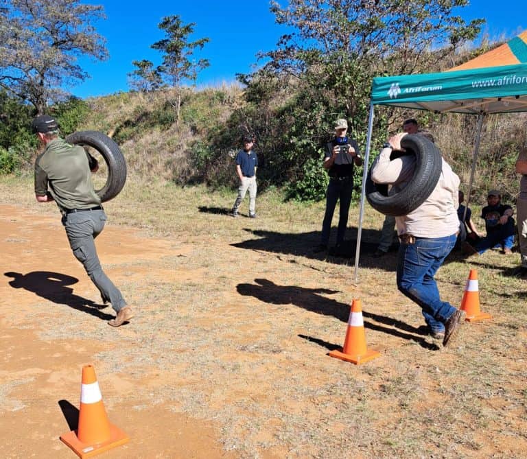 AfriForum-buurtwaglede ontvang opleiding