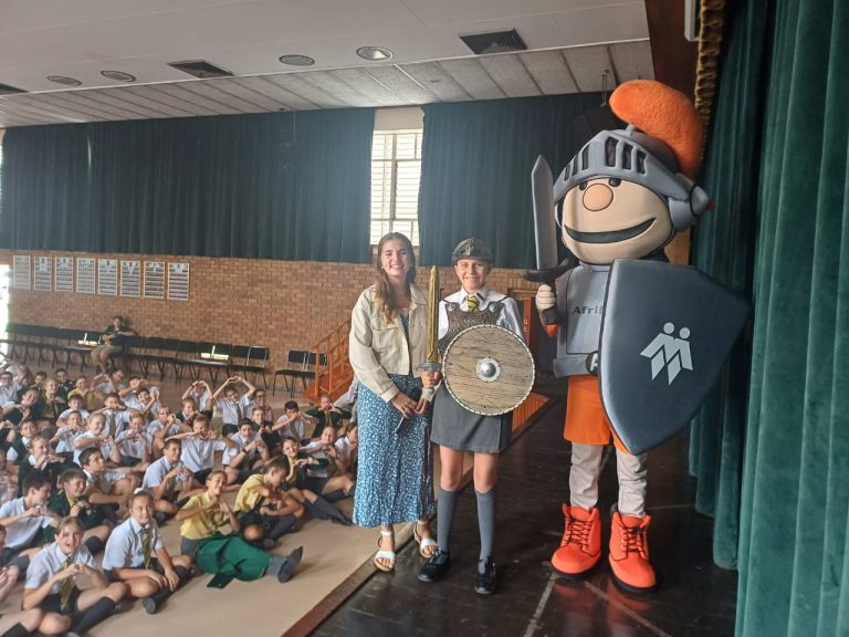 AfriForum se teenboelieveldtogspan en Matteus besoek Laerskool Garsfontein