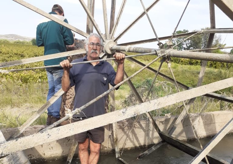 Keimoes se waterwiel weer op sy plek ná buurtwaglede ingryp