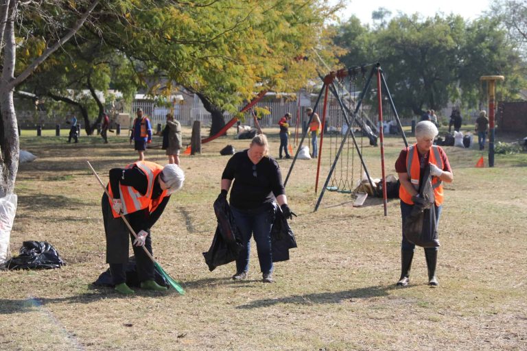 Veiligheid verbeter met Brits-tak se #OnsDorp-projek