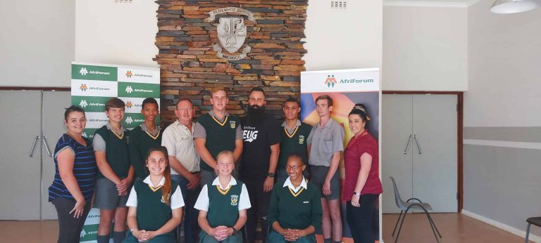 AfriForum besoek Bloemhof Gekombineerde Skool as deel van teenboelie-en- selfdoodbewusmakingsveldtog