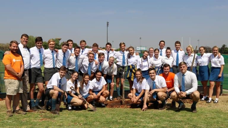 AfriForum plant bome by Hoërskool Waterkloof