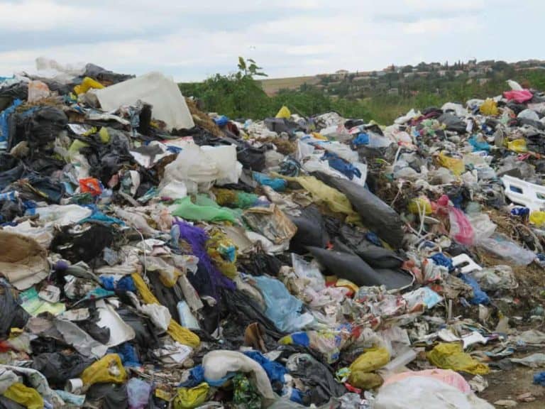 Mpumalanga-vullisterreine in haglike toestand