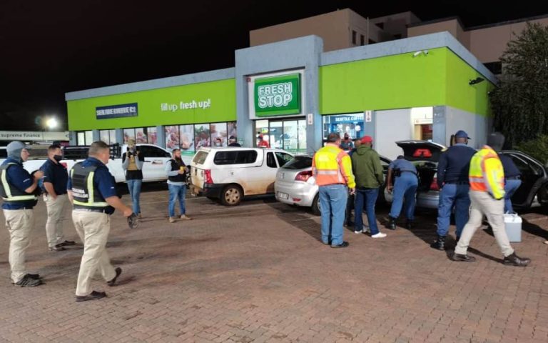 AFRIFORUM SE MIDDELBURG-BUURTWAG NEEM DEEL AAN PATROLLIE SAAM MET SAPD