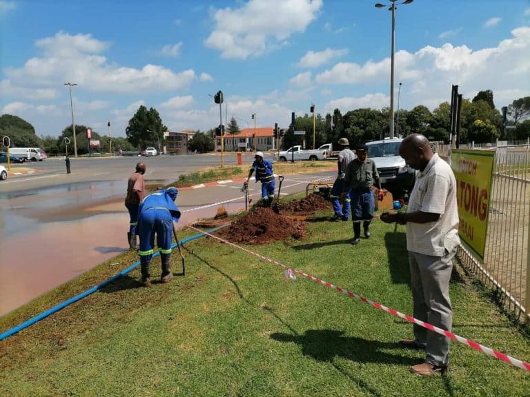 Waterlek in Potchefstroom ná volgehoue druk herstel