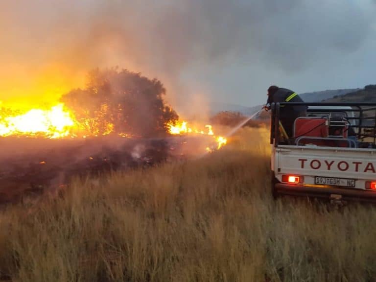 AfriForum se Kuruman-buurtwag ontvang brandbestrydingsopleiding