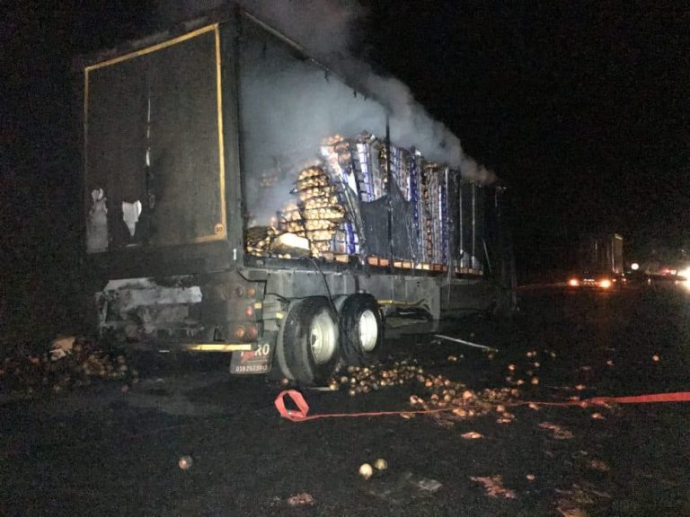 AFRIFORUM SE DULLSTROOM-BUURTWAG HELP TERWYL VRAGMOTOR BRAND