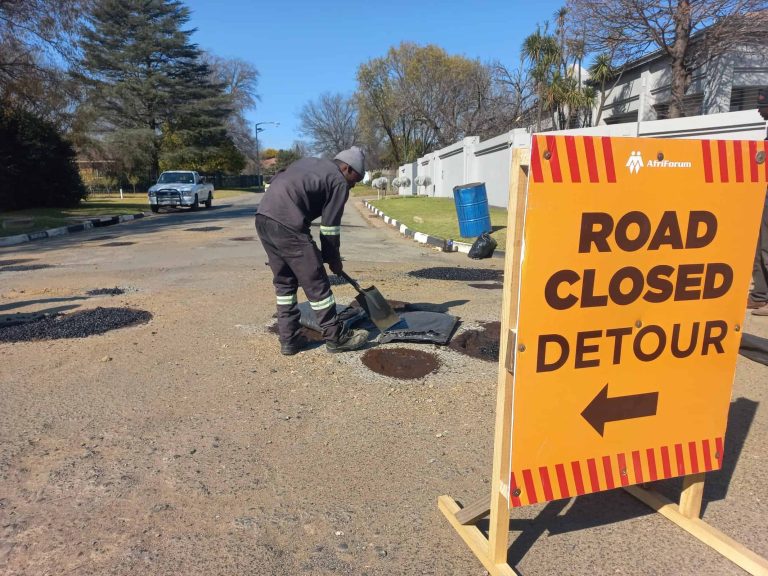 Bethal-tak herstel slaggate op die dorp