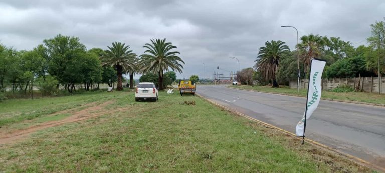 Klerksdorp-tak knap Doringkruin met #MyWoonbuurt-projek op