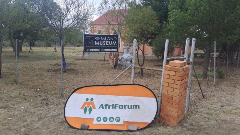 AfriForum-tak knap dié erfenisterreine in Heilbron op